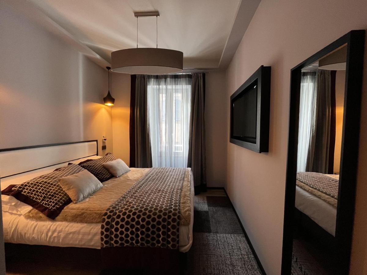 Flaneur Suites Corso ローマ エクステリア 写真